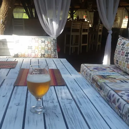 Humsafar Place Fogadó Szopot