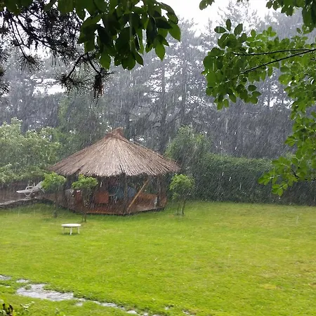 Fogadó Humsafar Place *